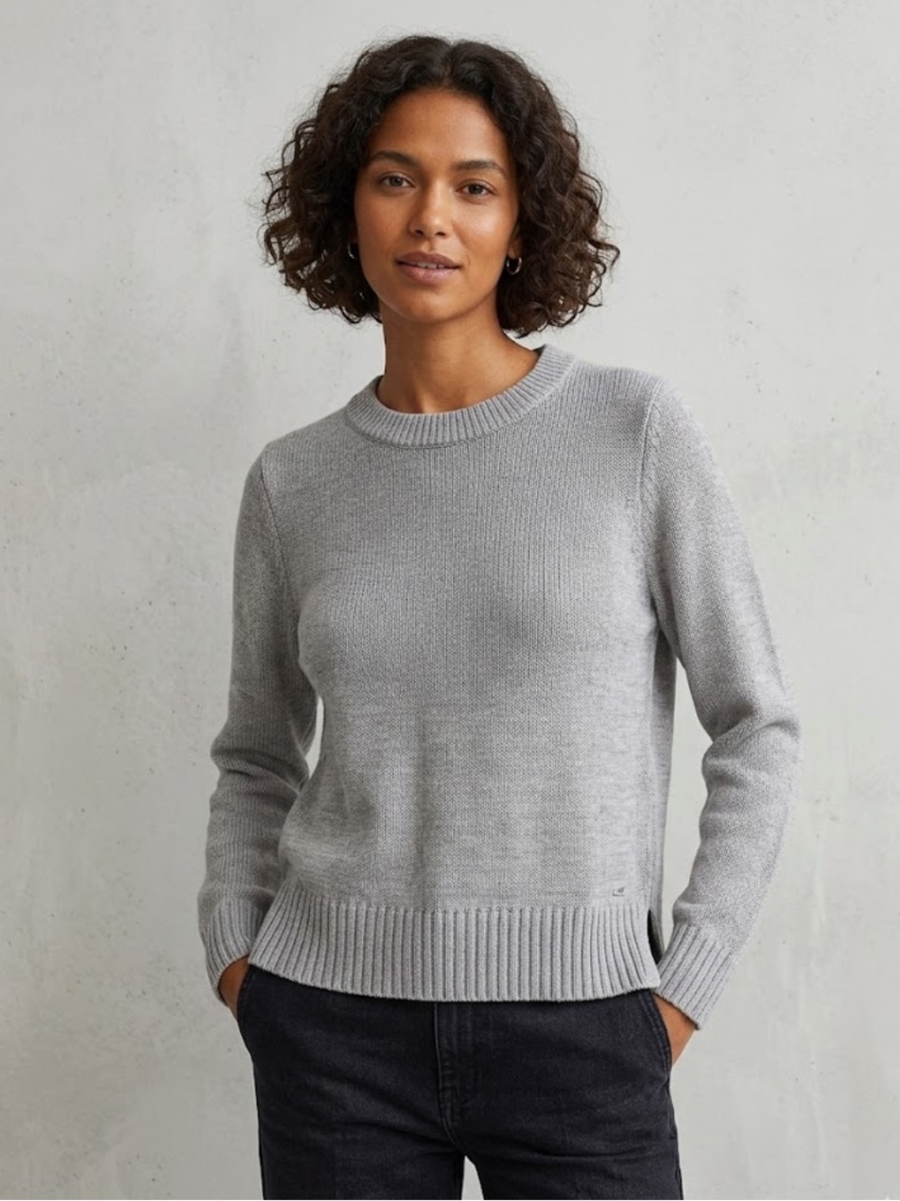 H&M Fine-Knit Crewneck Sweater